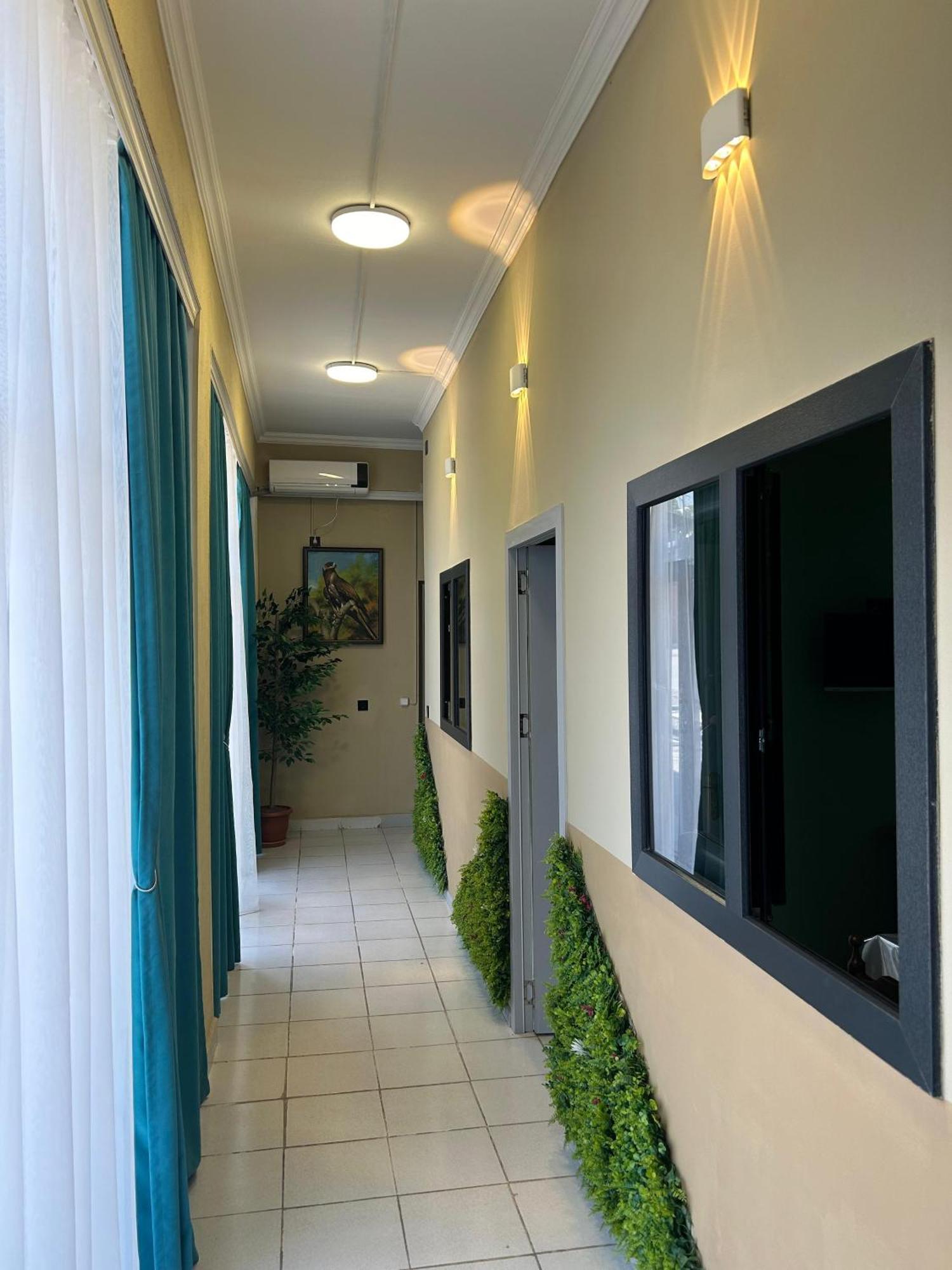 Dost Evi Motel Şǝki Dış mekan fotoğraf
